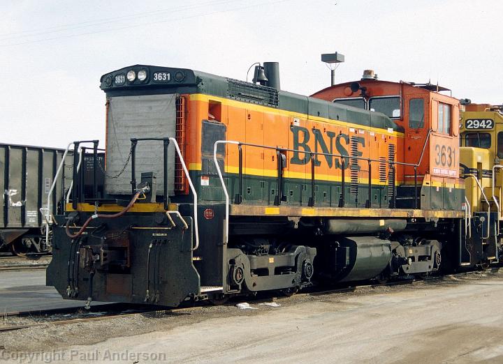 BNSF 3631 - SW1000 - III.jpg